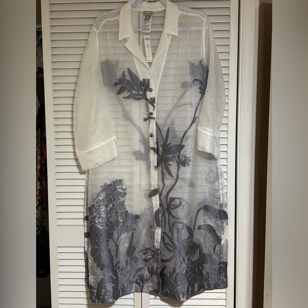 Chico's sz. 3 White Sheer button blouse with silvery gray embroidery elegant NWT